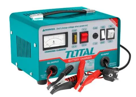 Chargeur batterie 50/60hz 12/24V TOTAL