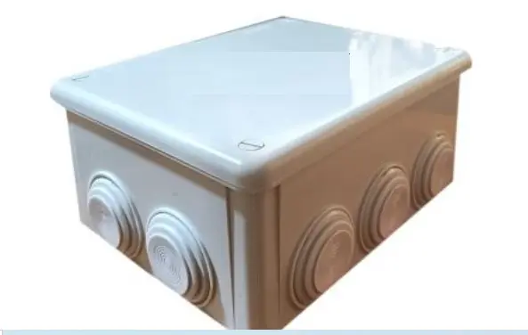 Boite etanche 180x140x80mm QUALITEC