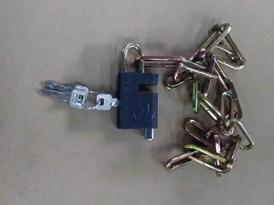 Cadenas avec chaine 0.60cm XIAN HUA
