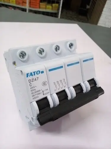 Disjoncteur 4P 63A FATO