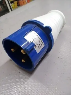 Fiche industrielle male023 IP44 2P+T 32A FATO