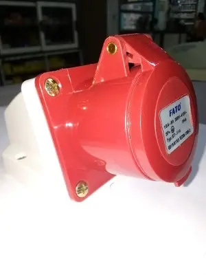 Socle prise industrielle femelle114 3P+T 16A FATO