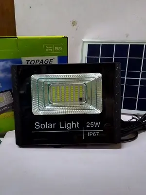 Projecteur Led 25W solaire IP67 TOPAGE