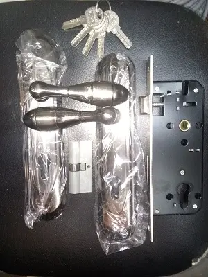 Serrure encastre KEKE F914-L80