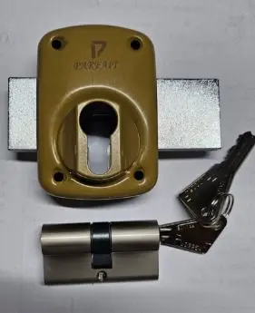 [08.0864] Verrou DC 3cles 658B PARFAIT 